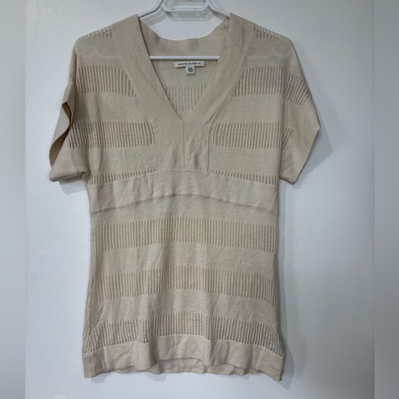 ✨Banana Republic Silk-Blend Beige Knit Top - Size Medium - Picture 1 of 6